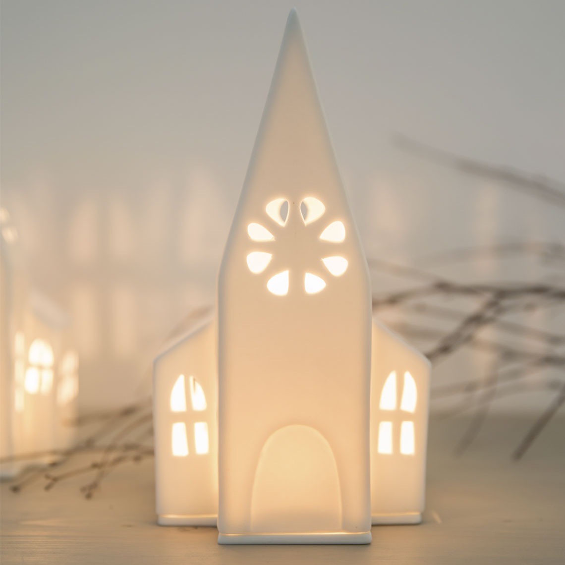 Ljuslykta Kyrka Räder • Pryloteket Lampa Moln, vit • Pryloteket